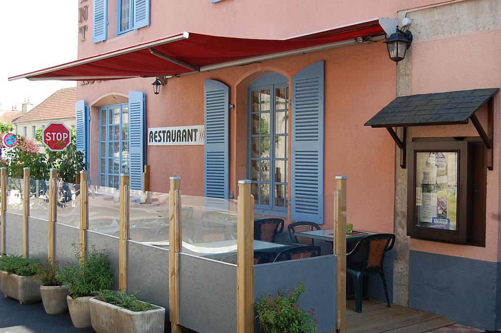 Hotel Du Donjon Champlitte-et-le-Prelot Экстерьер фото