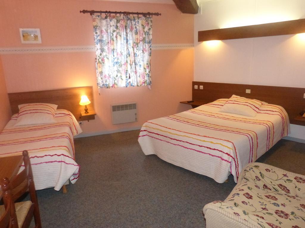 Hotel Du Donjon Champlitte-et-le-Prelot Номер фото